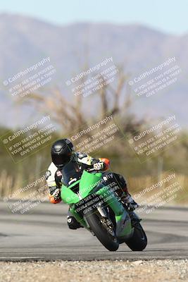 media/Dec-01-2025-Moto Forza (Mon) [[2daa91e15f]]/2-Intermediate Group/Session 3 (Turn 3)/